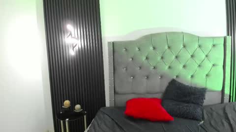 scarbadgirl_ online show from April 2026 03:53:02 AM