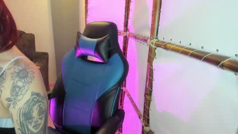 scarbadgirl_ online show from June 2026 03:54:02 AM