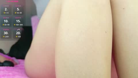 Snapshot of scarleht_blonde chatting on June 2026 08:07:02 PM scarleht_blonde online show from June 2026 08:07:02 PM