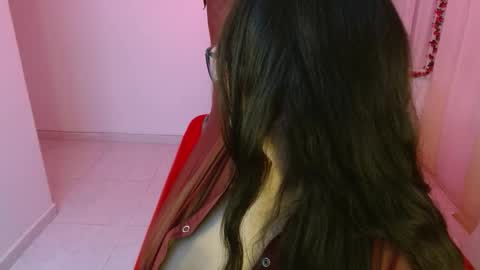 Snapshot of scarlet1609 chatting on September 2025 04:34:02 AM scarlet1609 online show from September 2025 04:34:02 AM