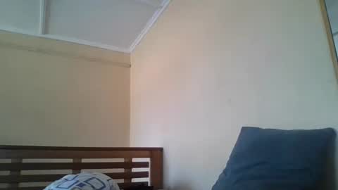 scarlet_25142359 online show from October 2025 09:43:01 AM