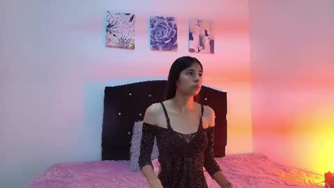 Snapshot of scarlet__muse chatting on July 2026 11:24:02 AM scarlet__muse online show from July 2026 11:24:02 AM