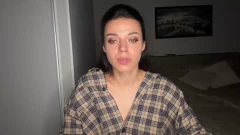 Snapshot of scarlet_daisy_ chatting on June 2026 07:06:02 AM Sophie online show from June 2026 07:06:02 AM