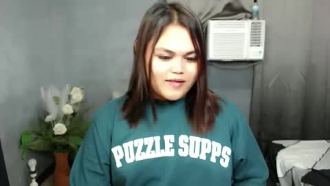 Snapshot of scarlet_enchantressxxx chatting on October 2025 03:33:02 PM scarlet_enchantressxxx online show from October 2025 03:33:02 PM