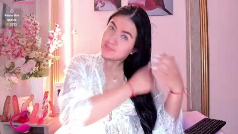 Andrea online show from May 2026 11:59:02 AM