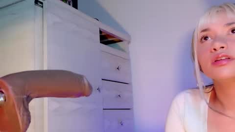 Snapshot of scarlet_gold chatting on February 2026 02:44:01 AM scarlet_gold online show from February 2026 02:44:01 AM