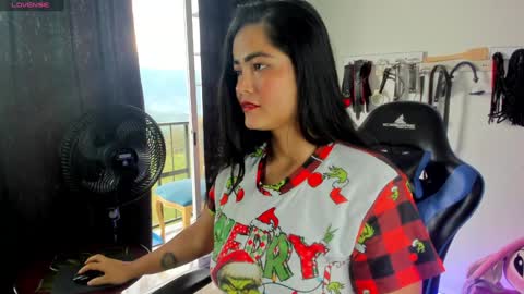 Snapshot of scarlet_kennedy98 chatting on December 2024 09:15:02 PM scarlet taylor kennedy online show from December 2024 09:15:02 PM