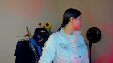 Snapshot of scarlet_kennedy98 chatting on February 2026 06:26:01 PM scarlet taylor kennedy online show from February 2026 06:26:01 PM