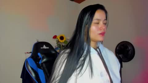 Snapshot of scarlet_kennedy98 chatting on February 2026 06:14:01 PM scarlet taylor kennedy online show from February 2026 06:14:01 PM