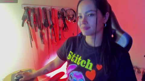 Snapshot of scarlet_kennedy98 chatting on March 2026 10:06:01 PM scarlet taylor kennedy online show from March 2026 10:06:01 PM