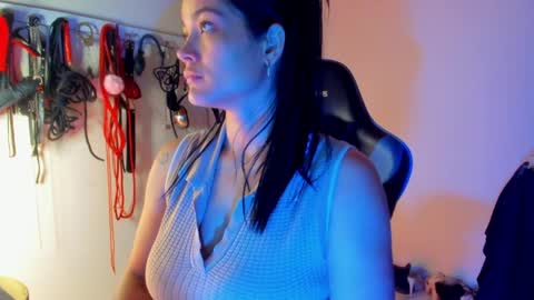 Snapshot of scarlet_kennedy98 chatting on April 2026 11:21:02 PM scarlet taylor kennedy online show from April 2026 11:21:02 PM