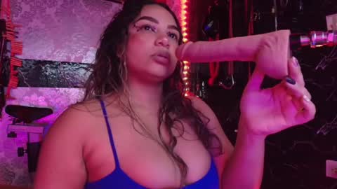 Snapshot of scarlet_queen__ chatting on November 2025 12:45:02 AM Scarlet online show from November 2025 12:45:02 AM