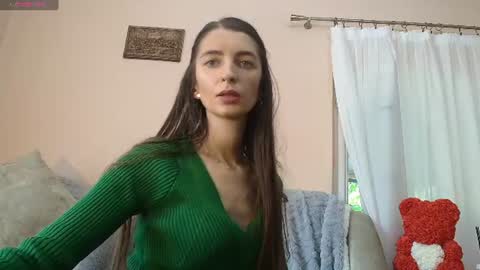Snapshot of scarlet_rosse chatting on July 2026 09:46:01 AM Scarlet online show from July 2026 09:46:01 AM