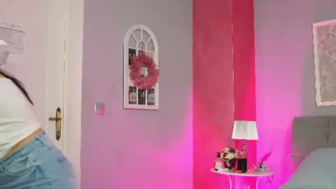 Scarlet online show from June 2026 05:10:02 PM