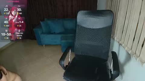 Snapshot of scarlet_villamizar chatting on February 2025 04:07:01 AM SCARLET online show from February 2025 04:07:01 AM
