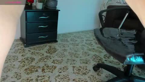 Snapshot of scarlet_villamizar chatting on September 2025 04:56:01 AM SCARLET online show from September 2025 04:56:01 AM