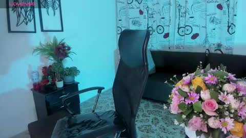 Snapshot of scarlet_villamizar chatting on September 2025 03:16:02 AM SCARLET online show from September 2025 03:16:02 AM