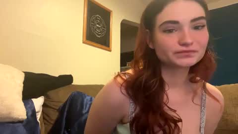 Snapshot of scarletbean chatting on January 2025 01:46:01 PM scarletbean online show from January 2025 01:46:01 PM