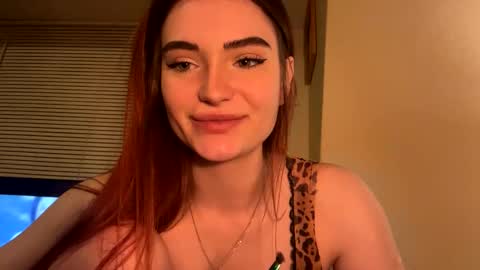 Snapshot of scarletbean chatting on January 2025 11:48:02 AM scarletbean online show from January 2025 11:48:02 AM