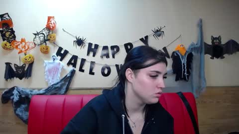 Snapshot of scarletcargo chatting on November 2025 06:09:02 PM ScarletCargo online show from November 2025 06:09:02 PM