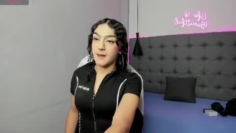 scarlet online show from June 2026 04:48:02 AM