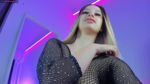 Amira online show from April 2026 05:35:01 AM