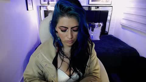 Snapshot of scarleth_bluee chatting on December 2024 06:22:02 AM Scarleth online show from December 2024 06:22:02 AM
