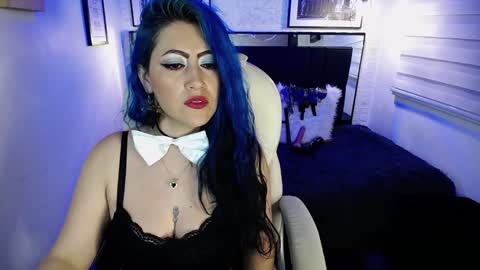 Snapshot of scarleth_bluee chatting on December 2024 03:03:02 AM Scarleth online show from December 2024 03:03:02 AM