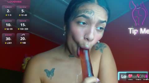 Snapshot of scarleth_dankworth chatting on February 2025 10:37:01 PM Scarleth online show from February 2025 10:37:01 PM