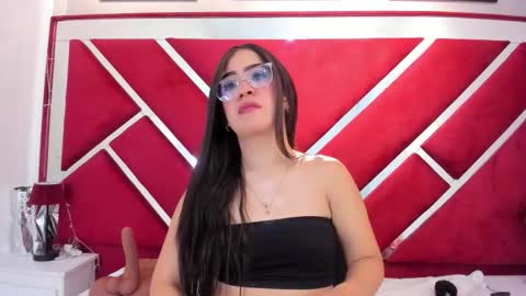 Scarleth online show from February 2026 12:20:02 PM