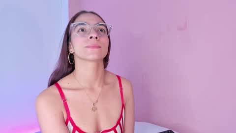 Snapshot of scarleth_red_ chatting on January 2025 12:06:02 PM I am Scarleth Check mi profile online show from January 2025 12:06:02 PM