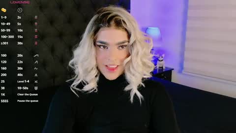 scarleth_sweety online show from June 2026 11:27:02 PM
