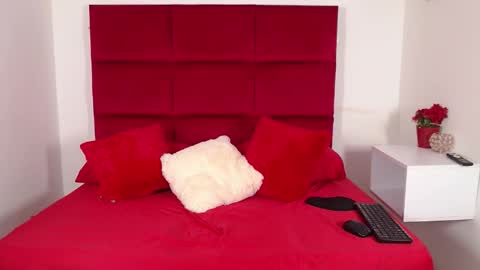 Snapshot of scarleth_west_ chatting on January 2026 03:06:02 PM scarleth_west_ online show from January 2026 03:06:02 PM