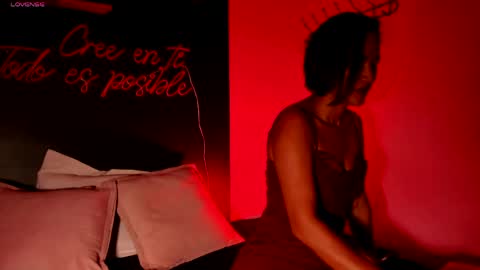 scarlethfoxx_ online show from April 2026 06:24:02 PM