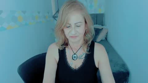 S C A R L E T online show from December 2024 12:32:02 AM