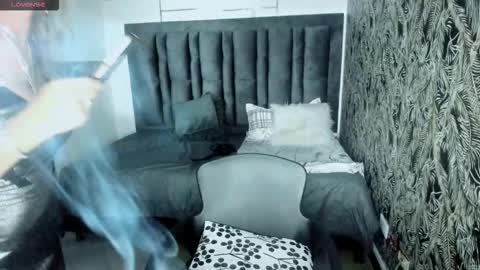 S C A R L E T online show from October 2025 11:53:01 AM