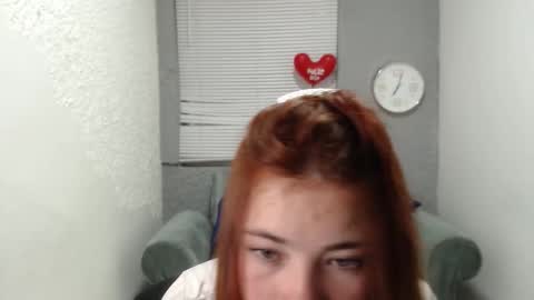 Snapshot of scarlethsexy69 chatting on October 2025 12:24:02 PM scarlethsexy69 online show from October 2025 12:24:02 PM