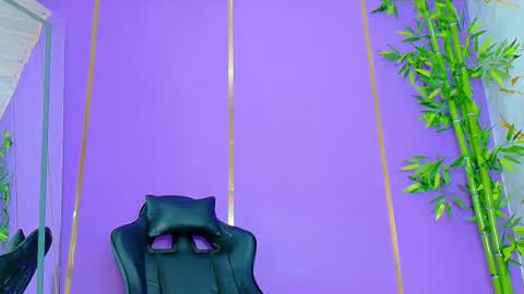 Snapshot of scarletjonesx chatting on October 2025 06:56:02 AM Denis online show from October 2025 06:56:02 AM