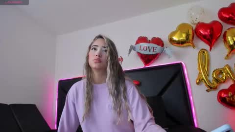 ScarletKent online show from February 2026 01:18:01 PM