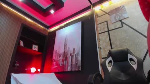 Scarlet online show from September 2025 04:16:02 AM