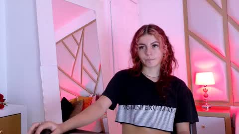 Snapshot of scarletpunk_ chatting on February 2025 01:41:01 PM Scarlet online show from February 2025 01:41:01 PM