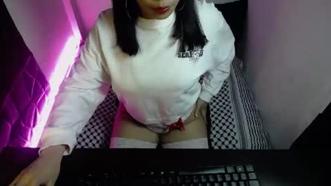 scarletqueen_bj online show from June 2026 01:41:02 PM