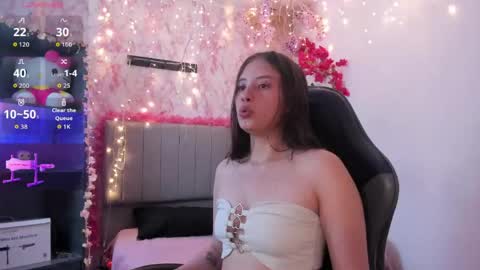 Scarlett online show from May 2026 09:53:02 PM
