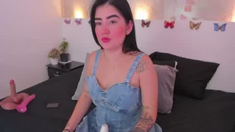 Snapshot of scarlett29_ chatting on June 2026 10:19:02 PM Scarlet online show from June 2026 10:19:02 PM