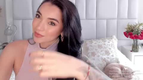Snapshot of scarlett__baker11 chatting on February 2025 06:15:02 PM juli online show from February 2025 06:15:02 PM