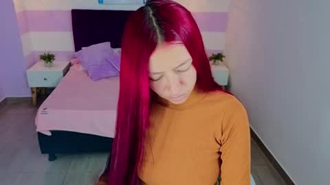 Snapshot of scarlett__bell chatting on April 2026 04:00:02 PM Scarlett online show from April 2026 04:00:02 PM