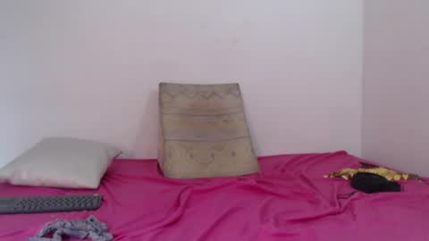 Scarlett online show from May 2026 07:42:02 PM