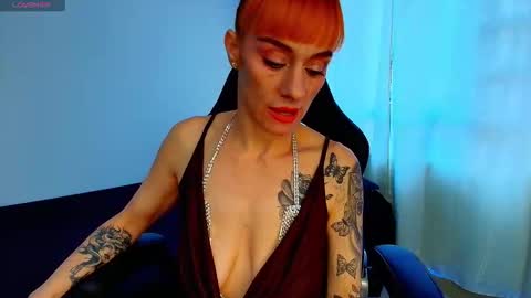 Snapshot of scarlett_cg_ chatting on October 2025 04:50:01 PM Scarlett online show from October 2025 04:50:01 PM