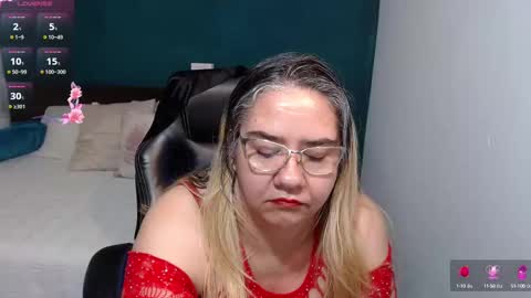 Snapshot of scarlett_duboi1 chatting on March 2025 02:04:02 AM Scarlett online show from March 2025 02:04:02 AM