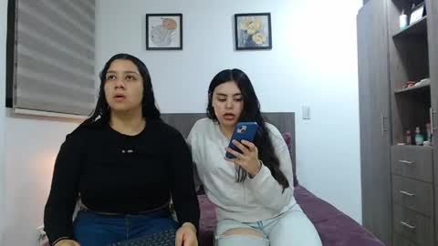 Scarlett and Jazmin online show from May 2026 09:39:02 AM